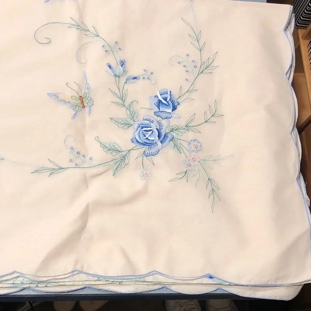 Embroidered Cream and Blue Tablecloth Set